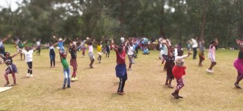 Children Learn Rwanda's Heritage at Museums During Holidays