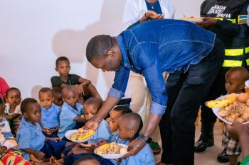 Community Program Reduces Child Stunting in Huye District