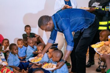 Community Program Reduces Child Stunting in Huye District